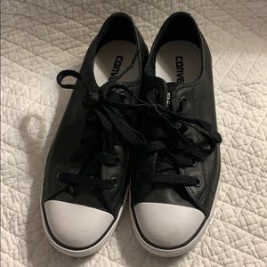 CONVERSE black Low top leather sneakers SIZE 7
